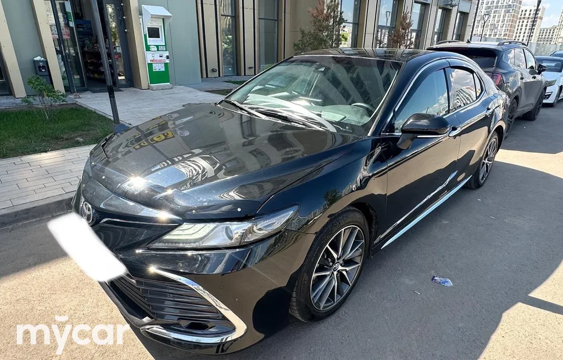 Toyota Camry 2023