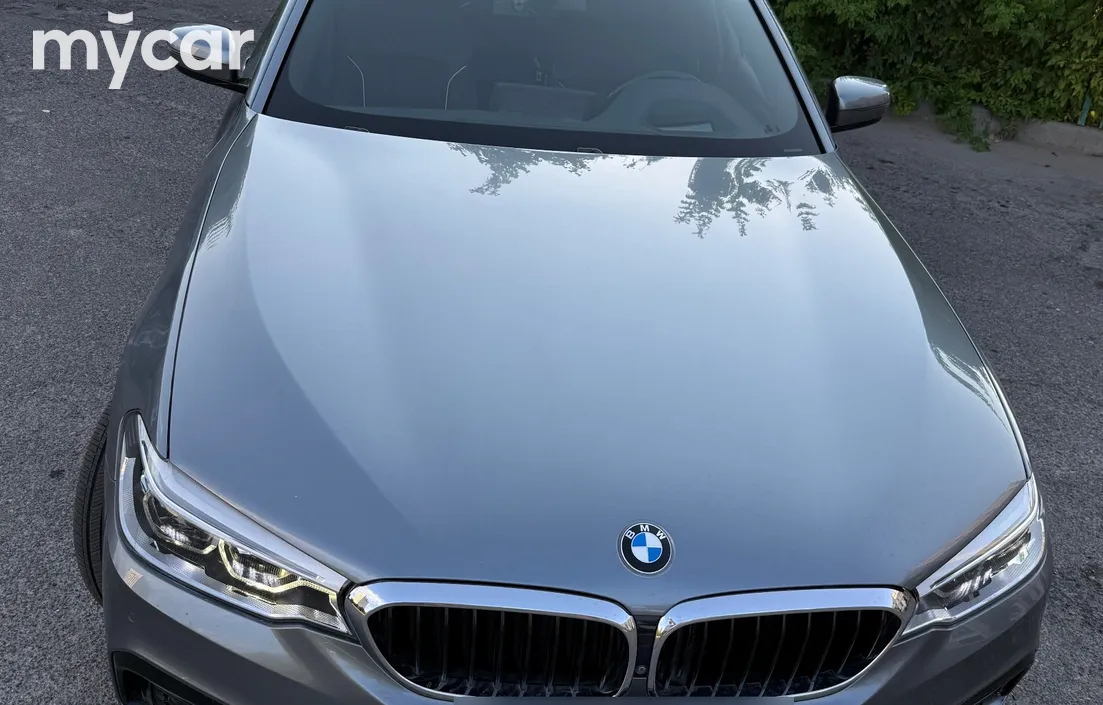 BMW 5 серия 2017