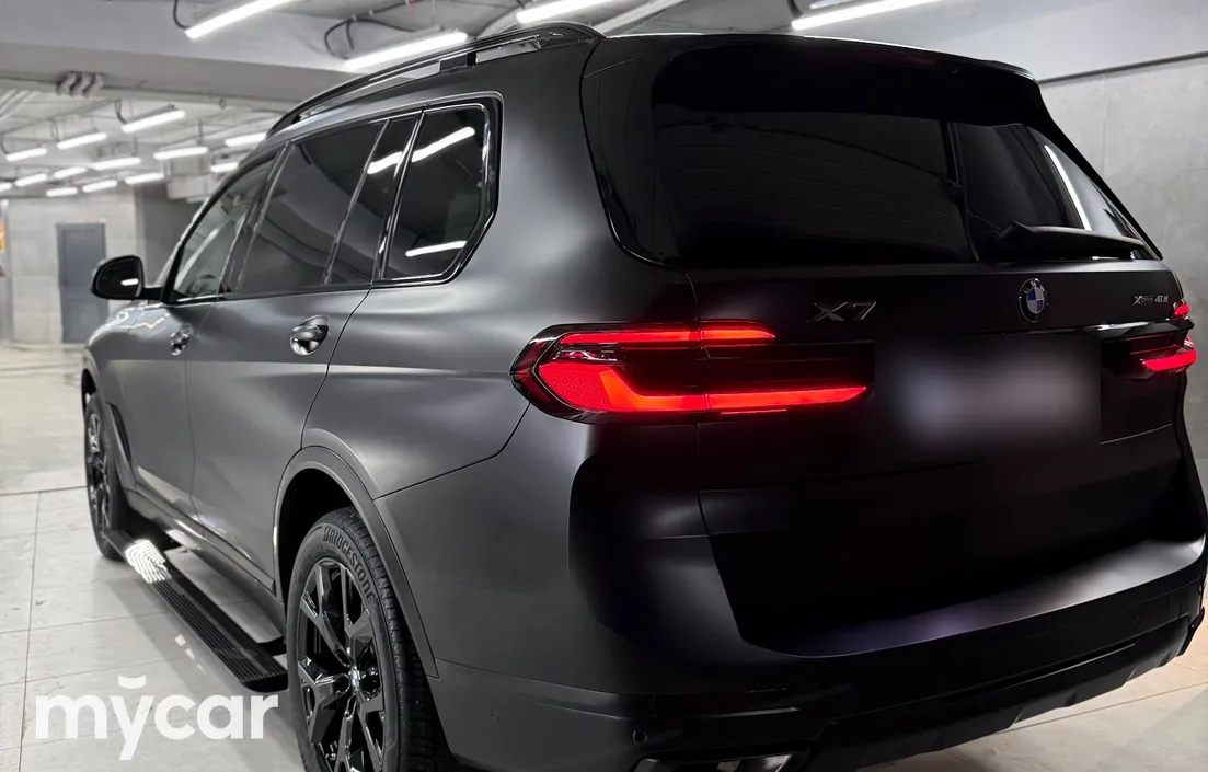 BMW X7 2024