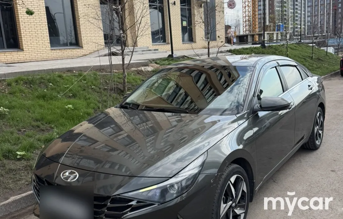 Hyundai Elantra 2021