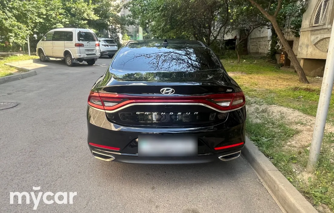 Hyundai Grandeur 2016