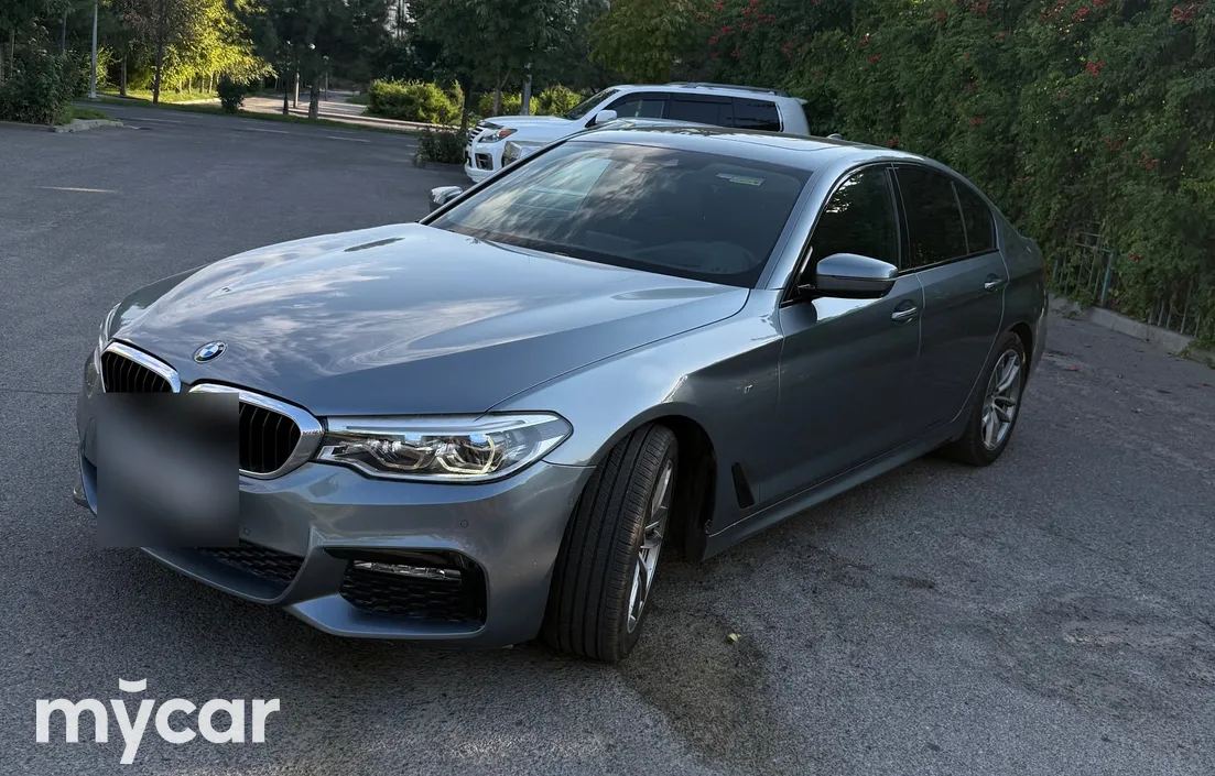 BMW 5 серия 2017