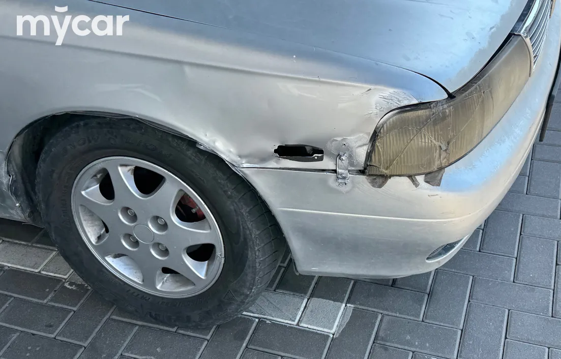 Nissan Laurel 1995