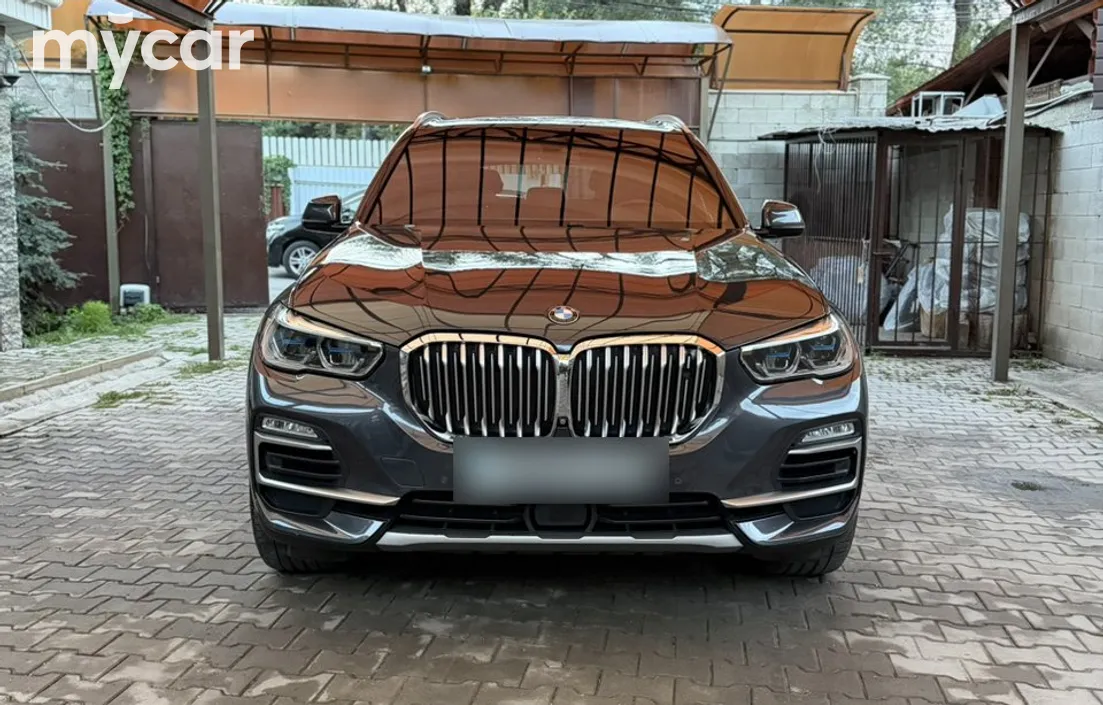 BMW X5 2019