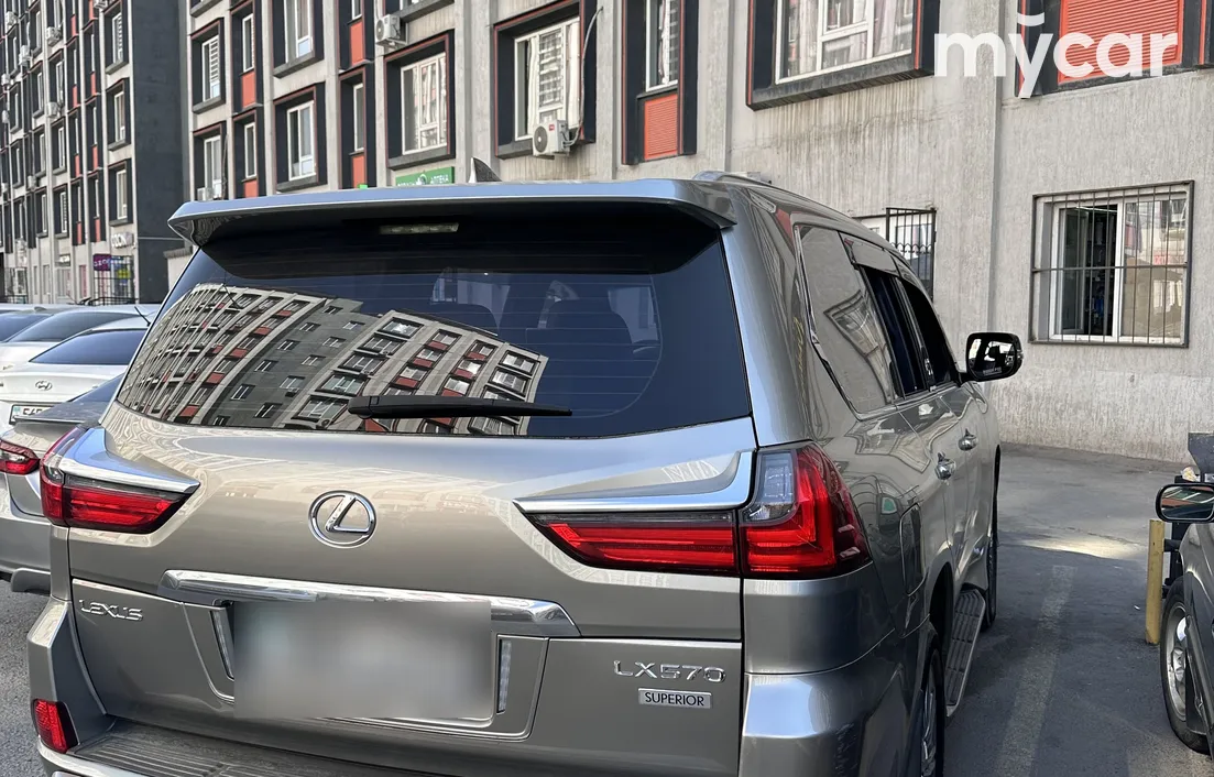 Lexus LX 2016