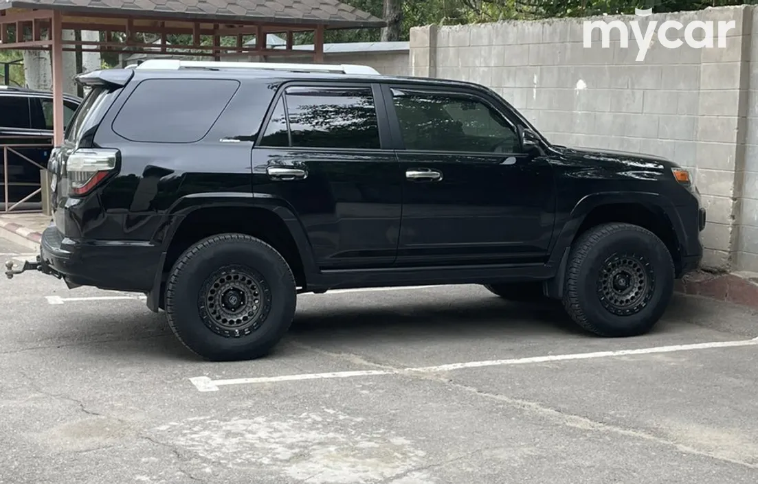 Toyota 4Runner 2018