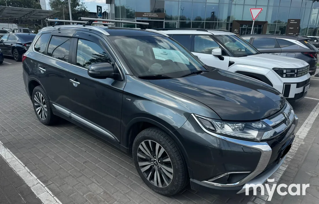 Mitsubishi Outlander 2015