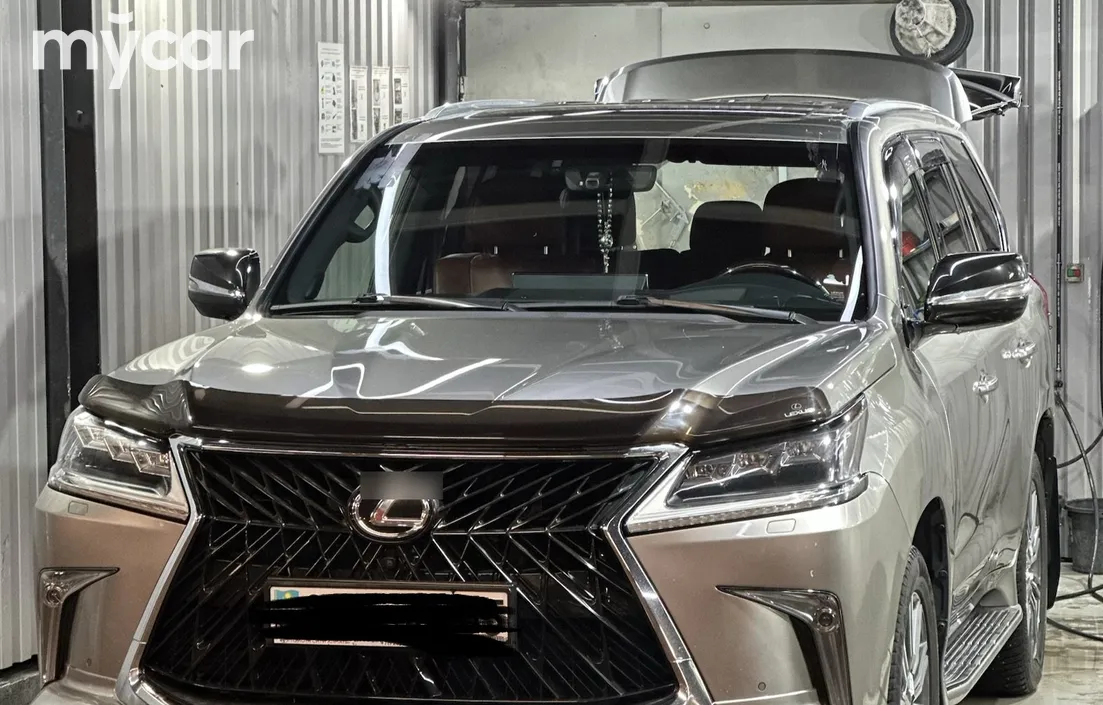 Lexus LX 2016