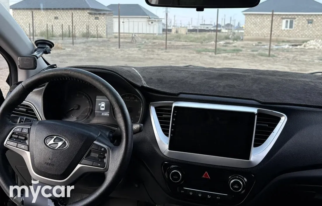 Hyundai Accent 2019