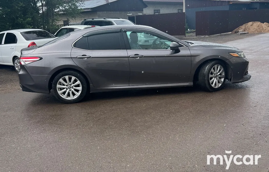 Toyota Camry 2020