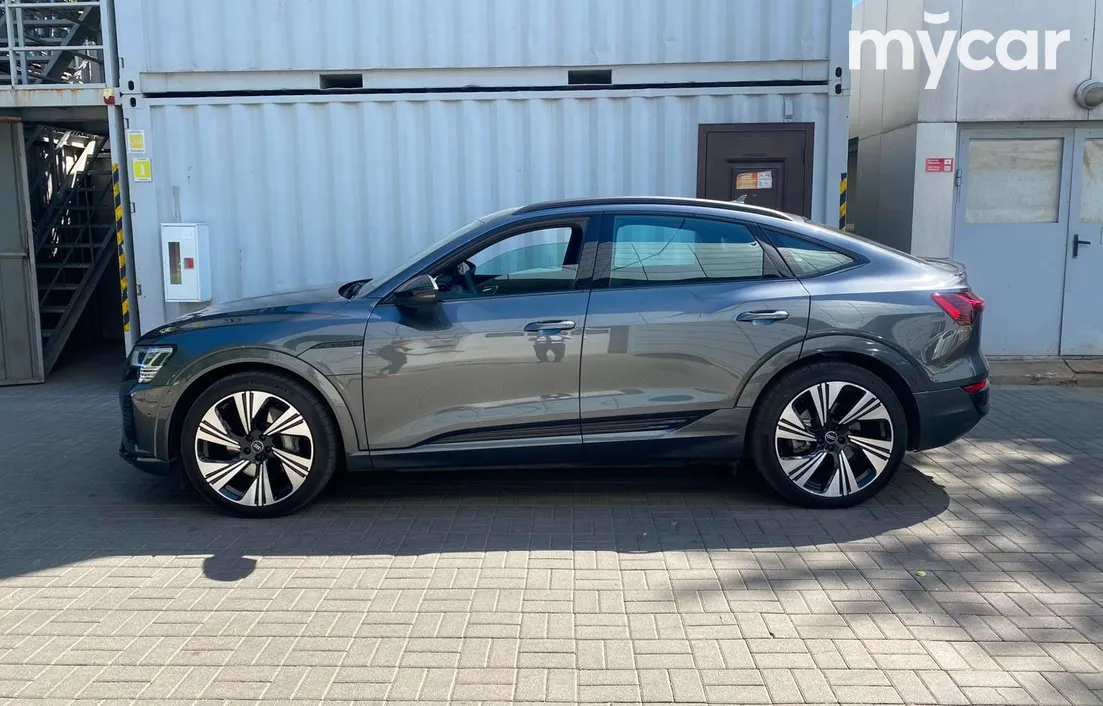 Audi Q8 e-tron 2023