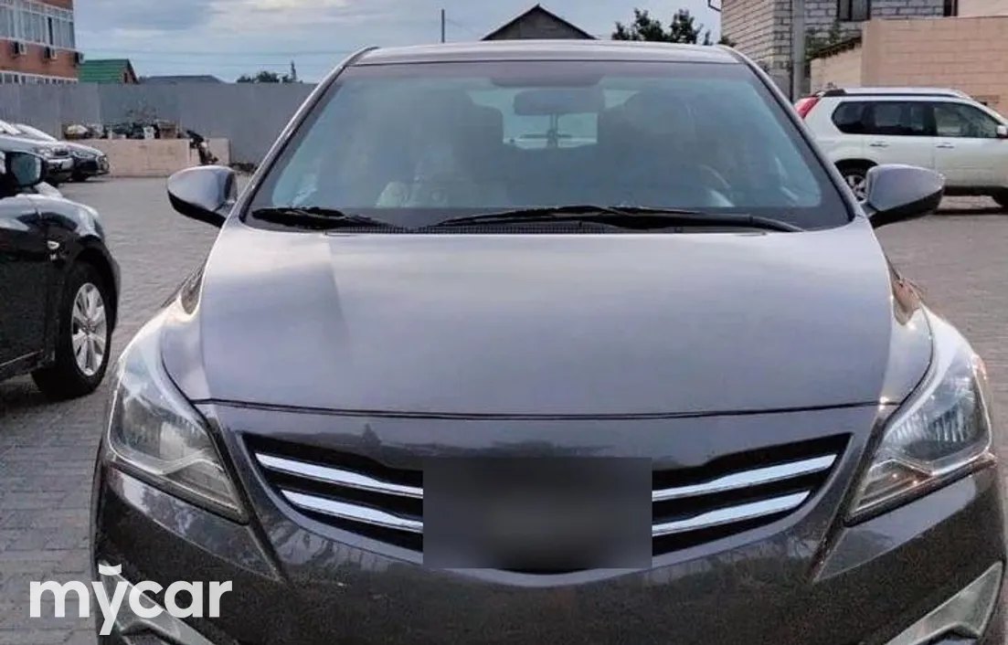 Hyundai Accent 2015