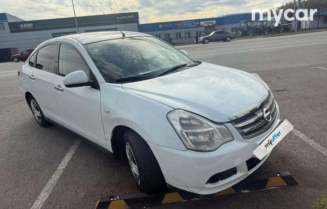 Nissan Almera 2014