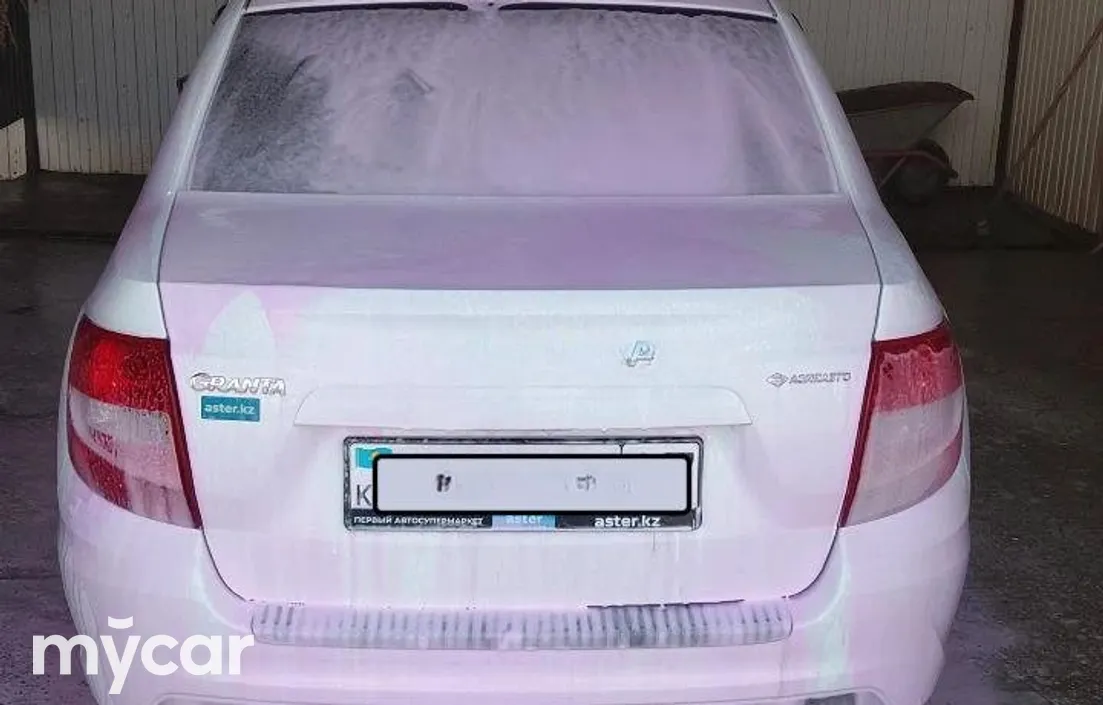 LADA Granta 2019