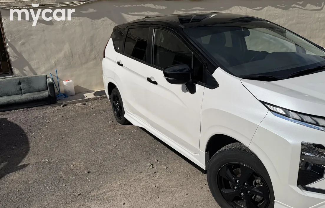 Mitsubishi XPANDER 2023