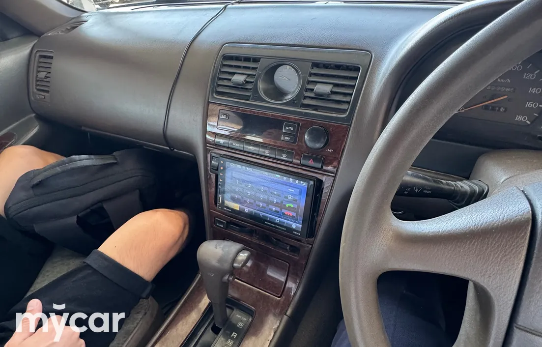 Nissan Laurel 1995