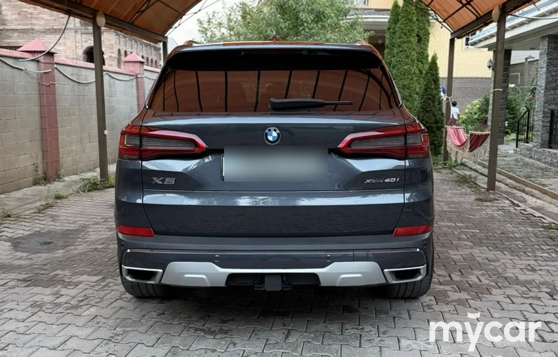 BMW X5 2019