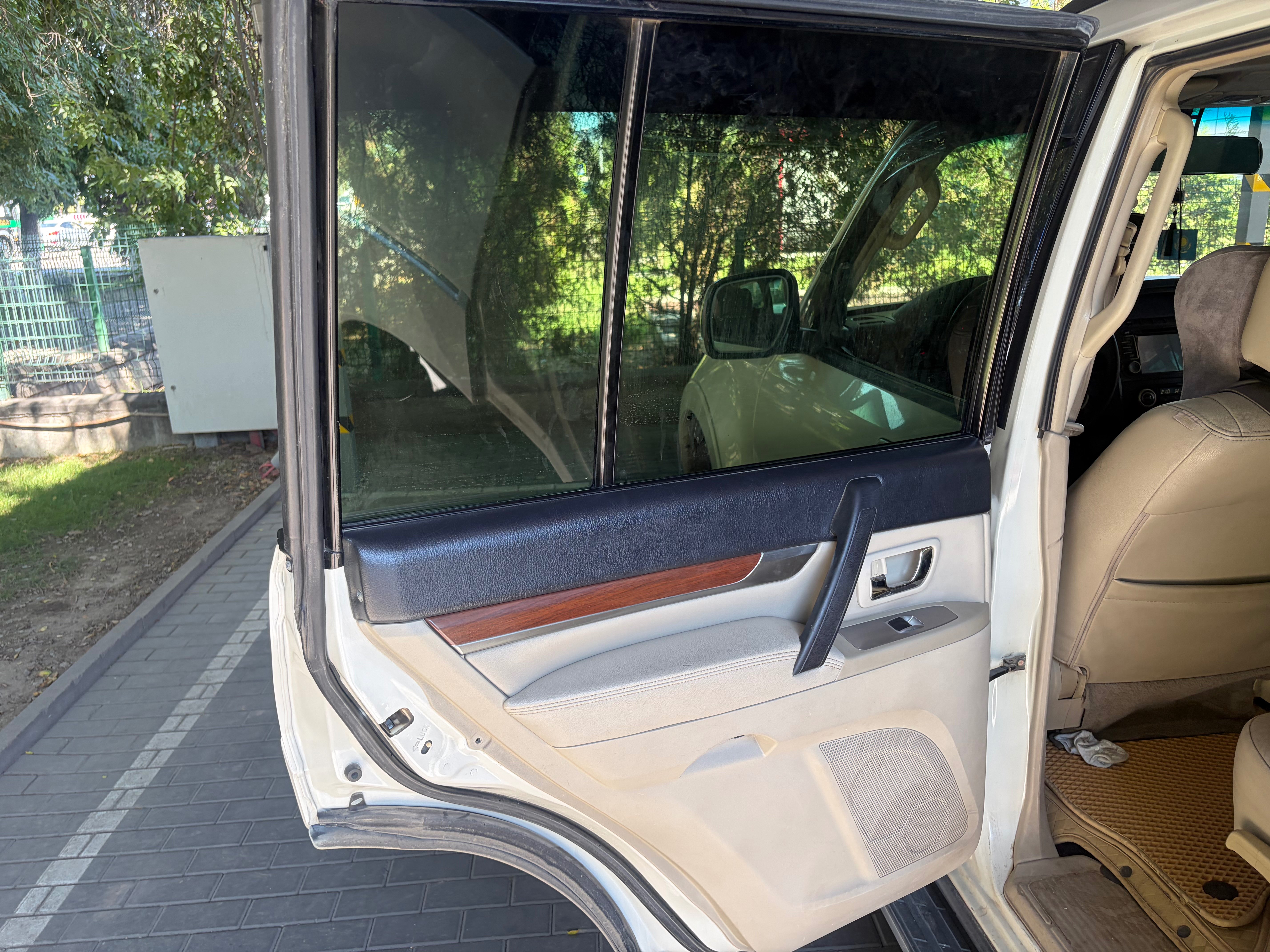 Mitsubishi Pajero 2007