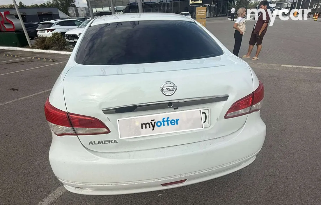 Nissan Almera 2014