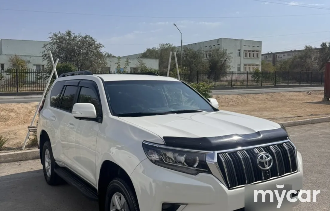 Toyota Land Cruiser Prado 2022