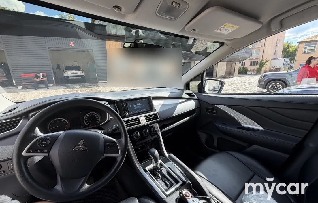Mitsubishi XPANDER 2023