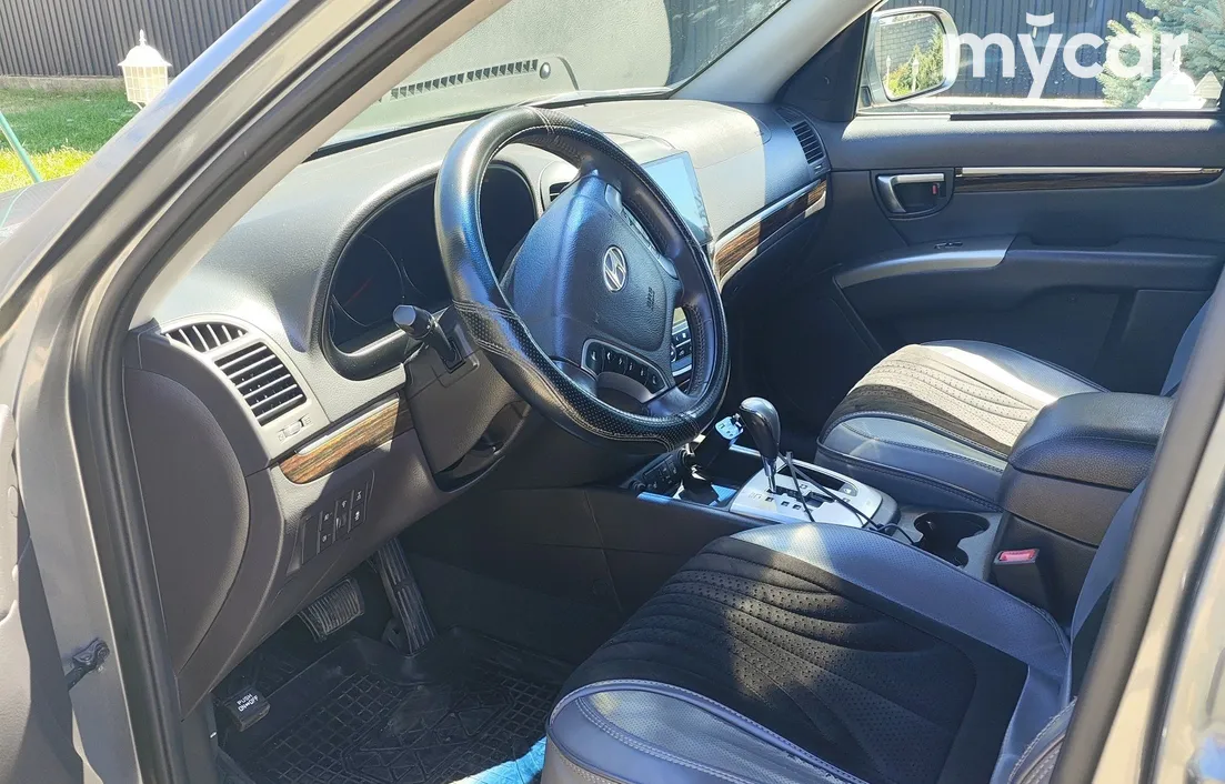 Hyundai Santa Fe 2012