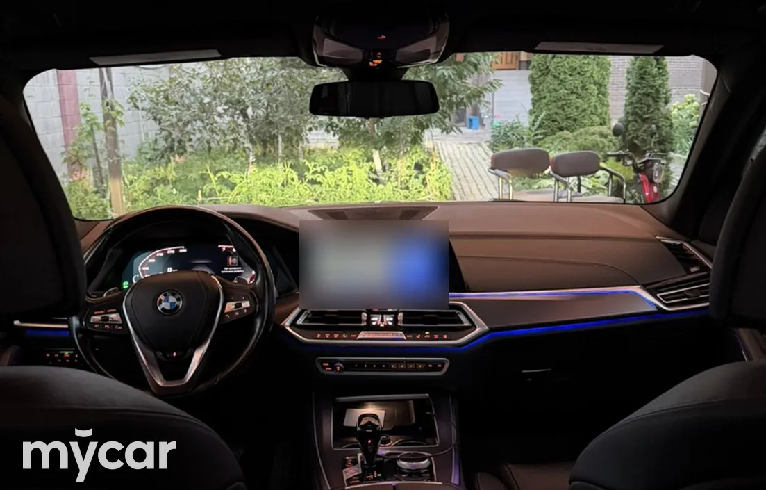 BMW X5 2019