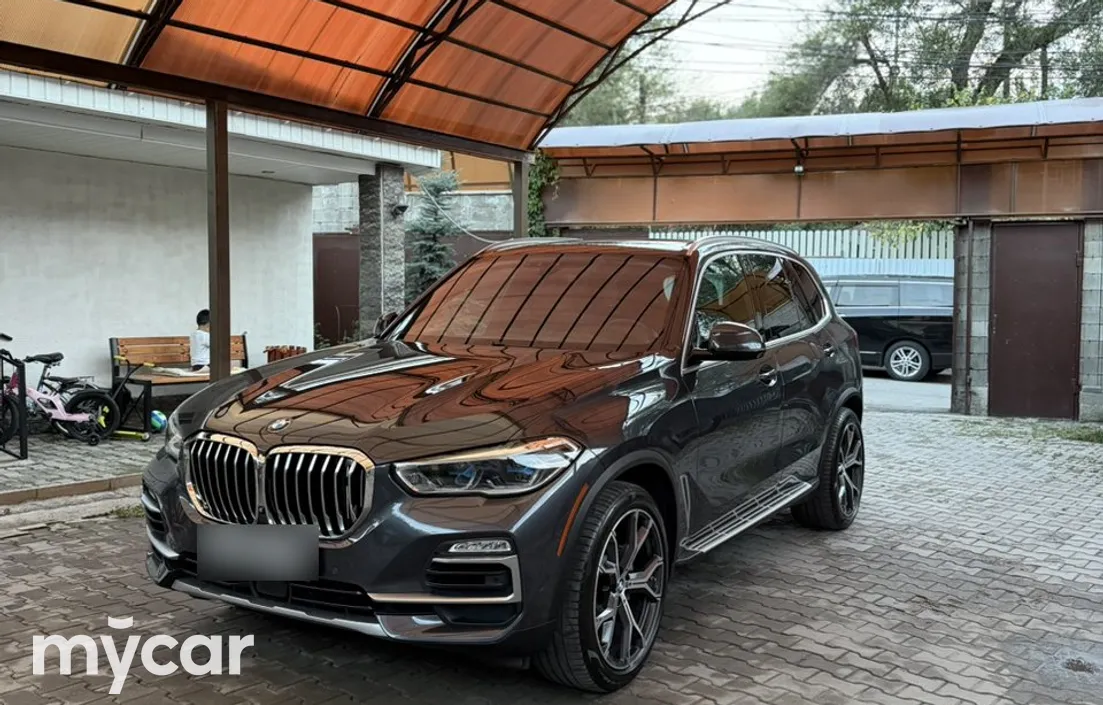 BMW X5 2019