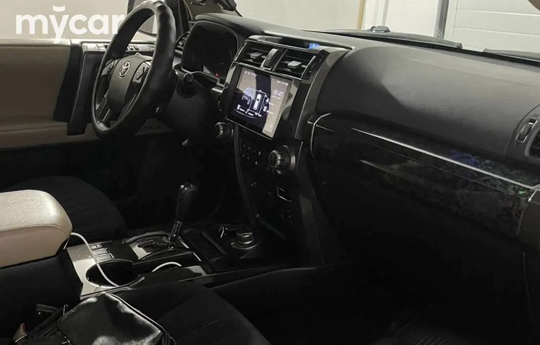 Toyota 4Runner 2018