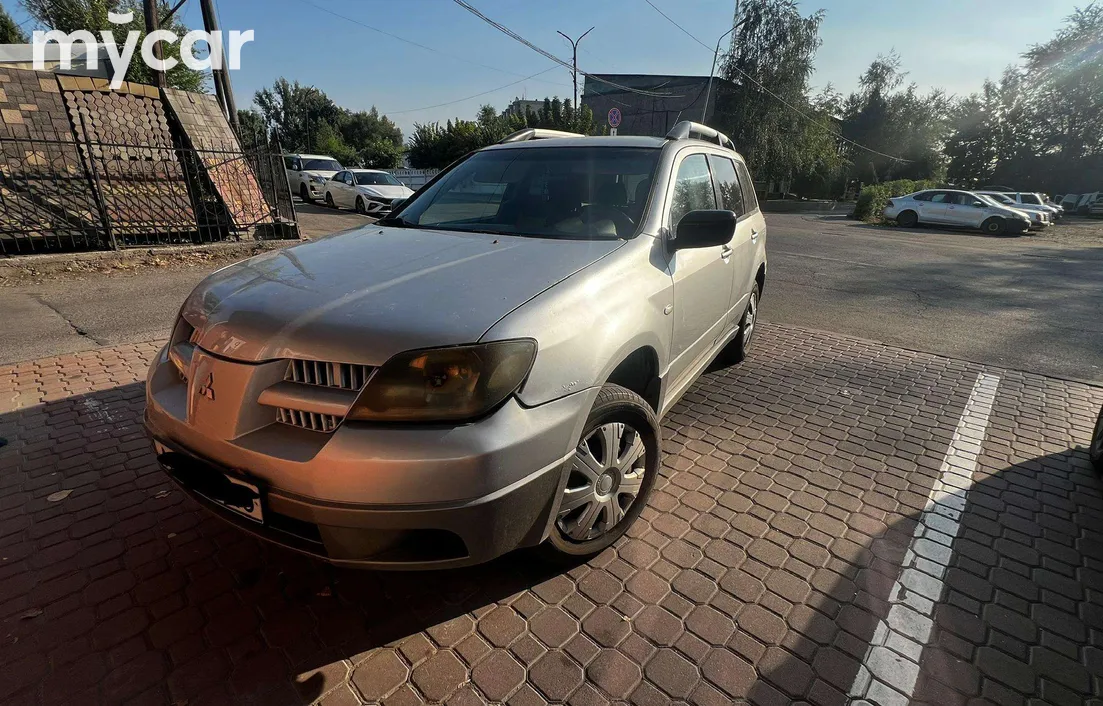 Mitsubishi Outlander 2005