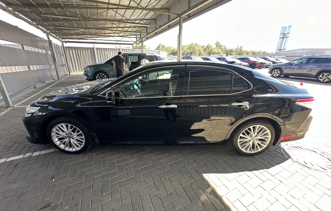 Toyota Camry 2020