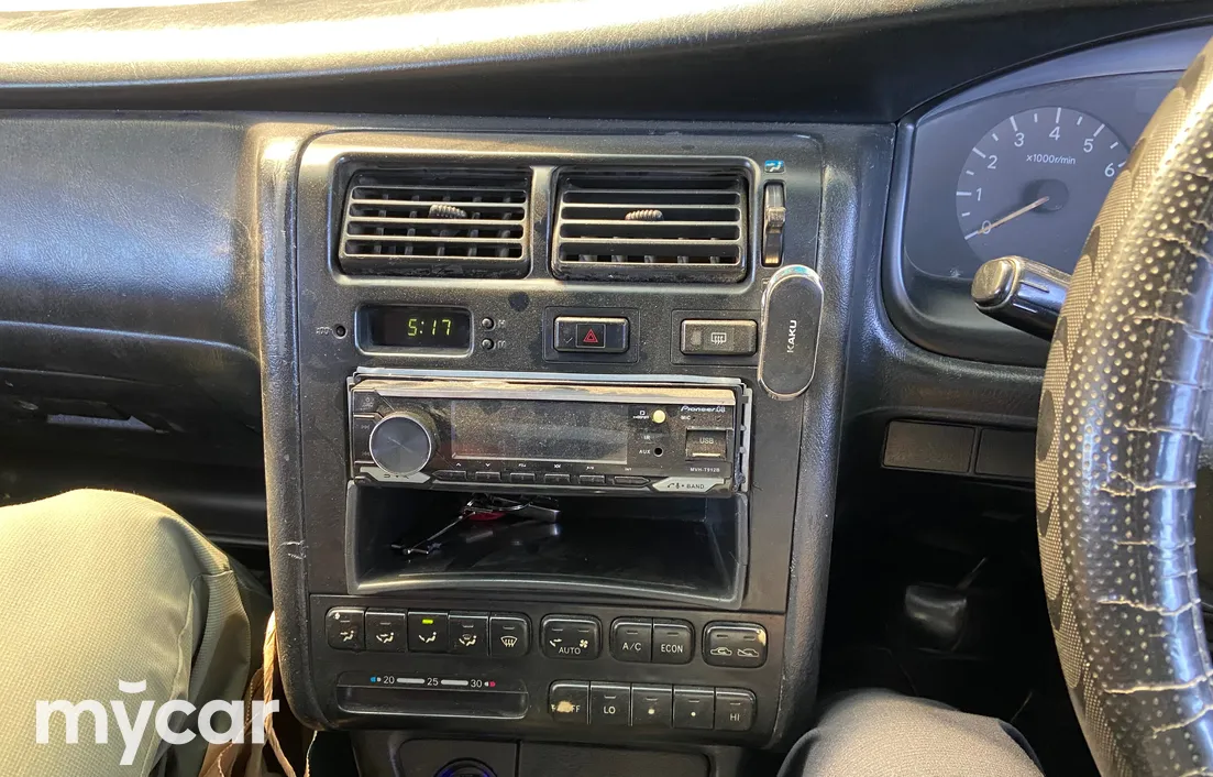 Toyota Corona 1992