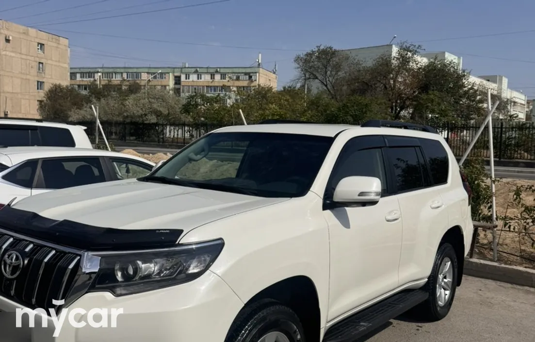 Toyota Land Cruiser Prado 2022