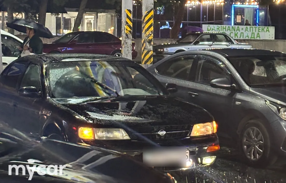 Nissan Maxima 1998