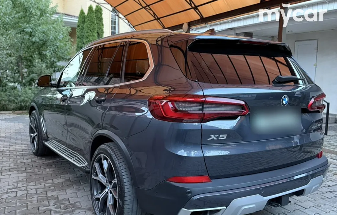 BMW X5 2019