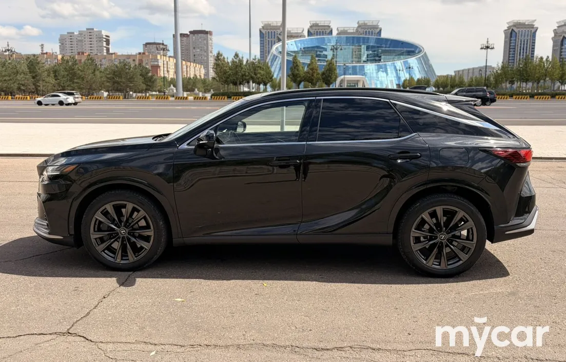 Lexus RX NEW 2023