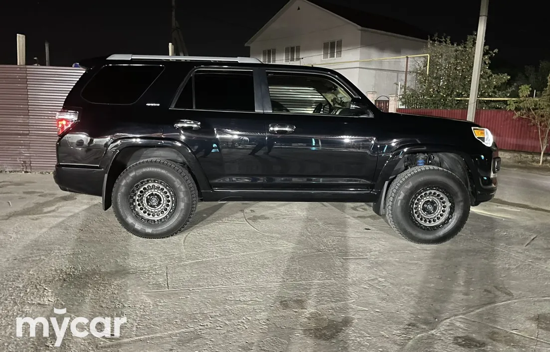 Toyota 4Runner 2018