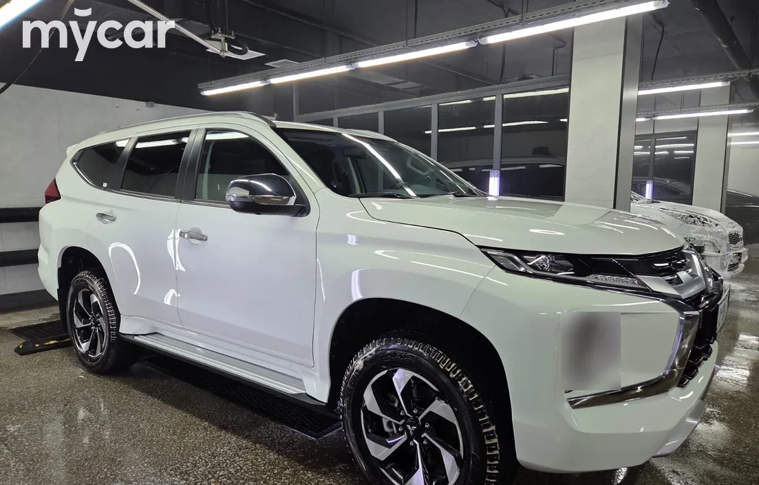 Mitsubishi Montero Sport 2025