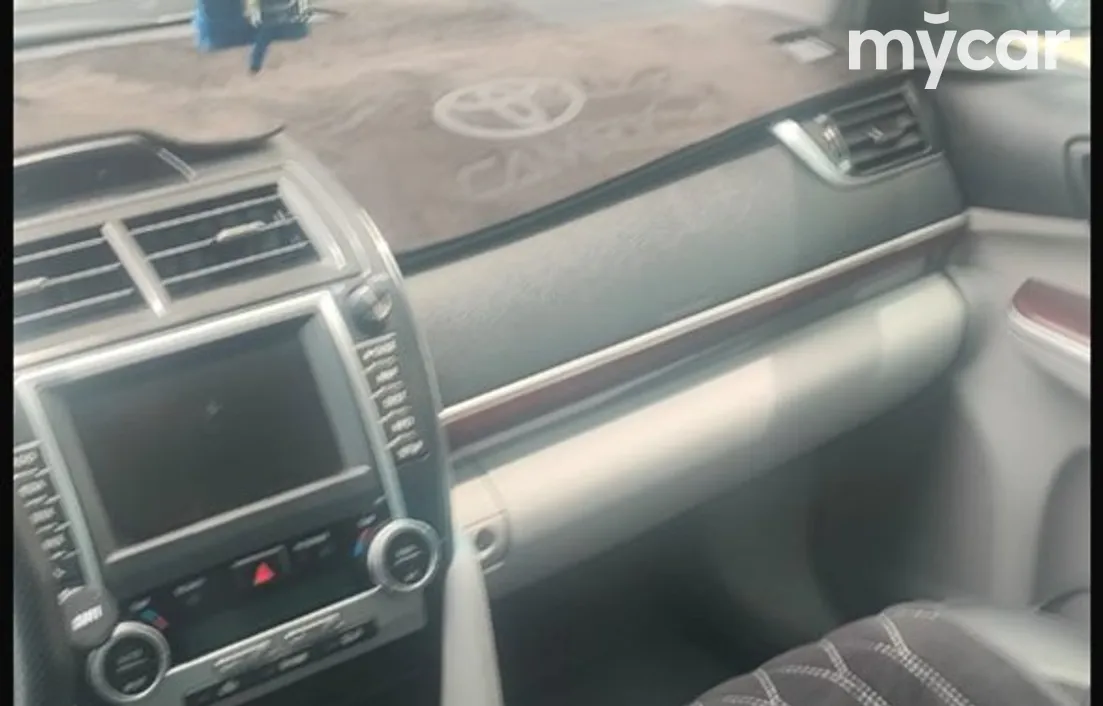 Toyota Camry 2012