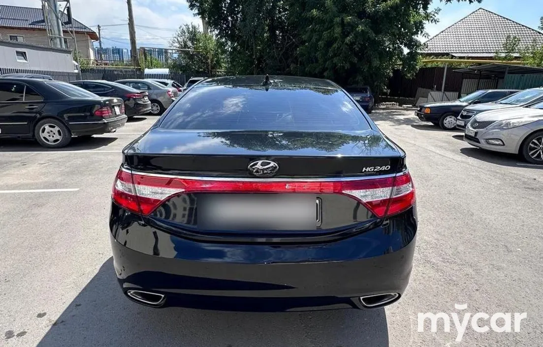 Hyundai Grandeur 2012