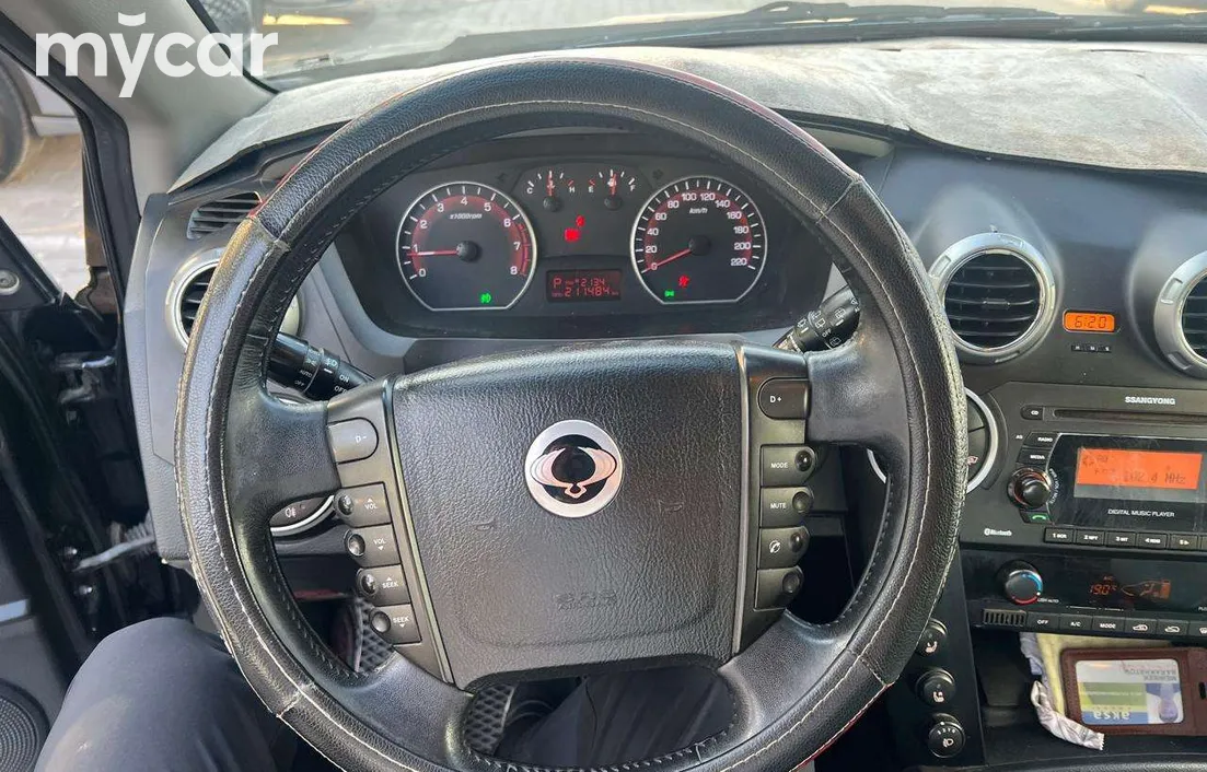 SsangYong Nomad 2013
