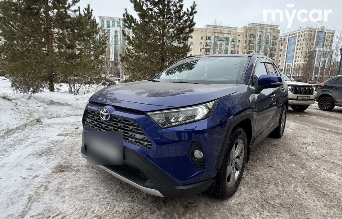Toyota RAV4 2021