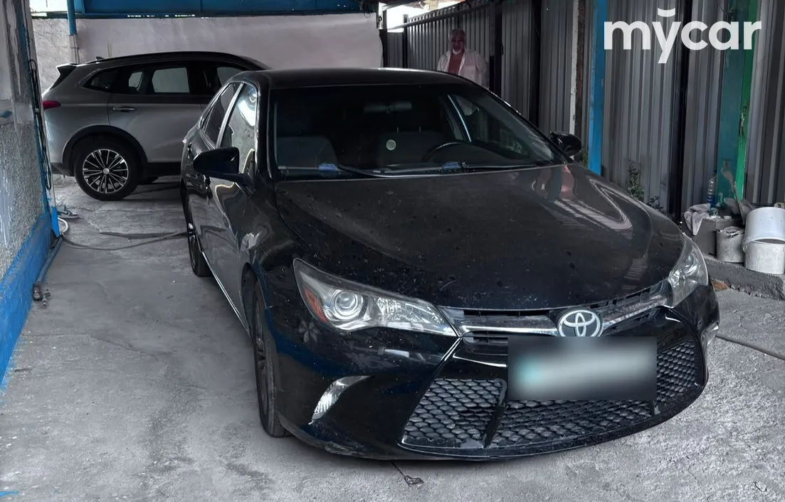 Toyota Camry 2016