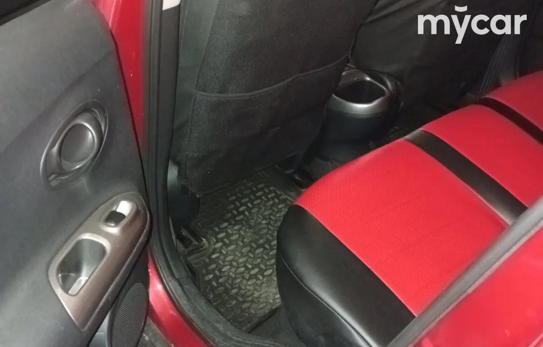 Nissan Juke 2013