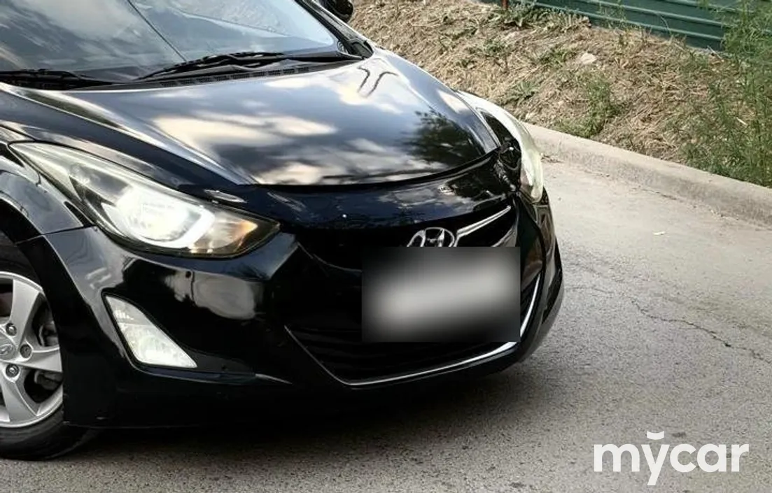 Hyundai Elantra 2015