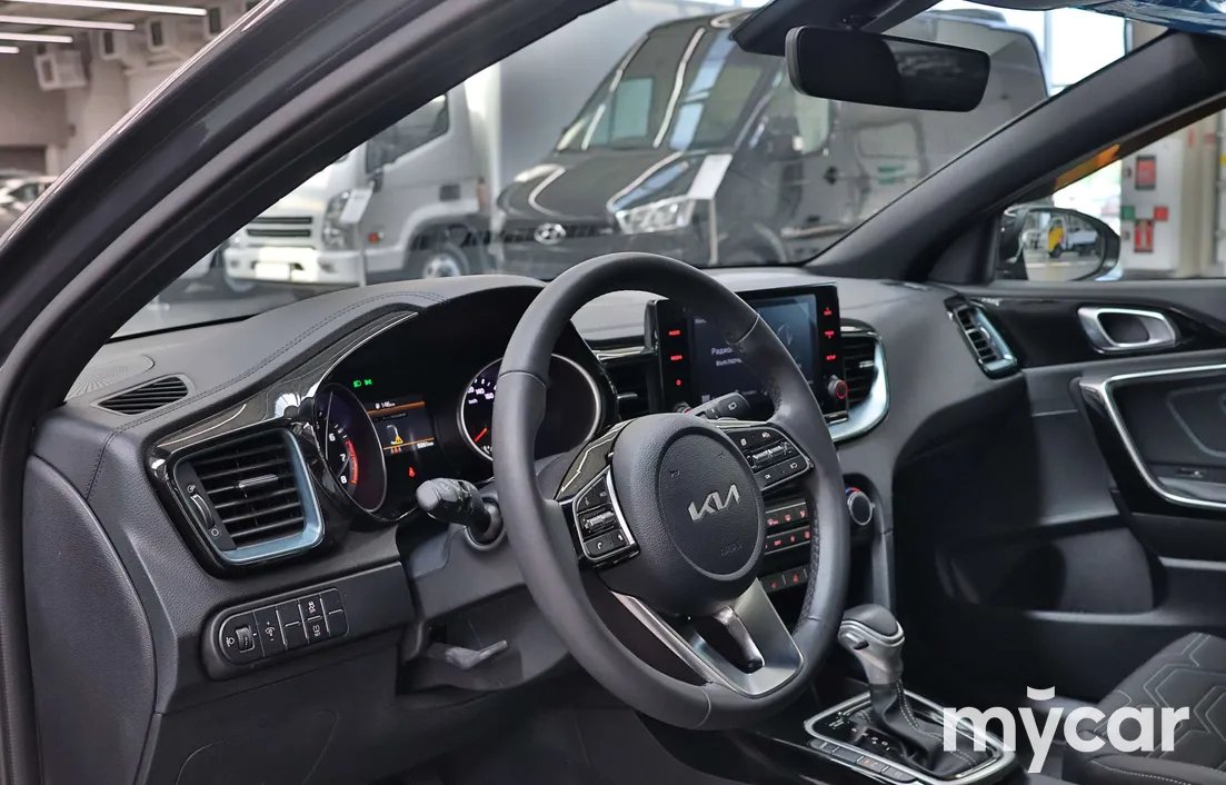 Kia Ceed 2025