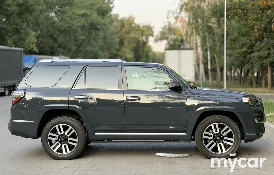 Toyota 4Runner 2024