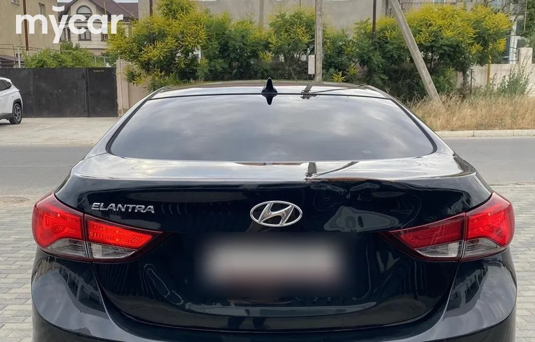Hyundai Elantra 2014