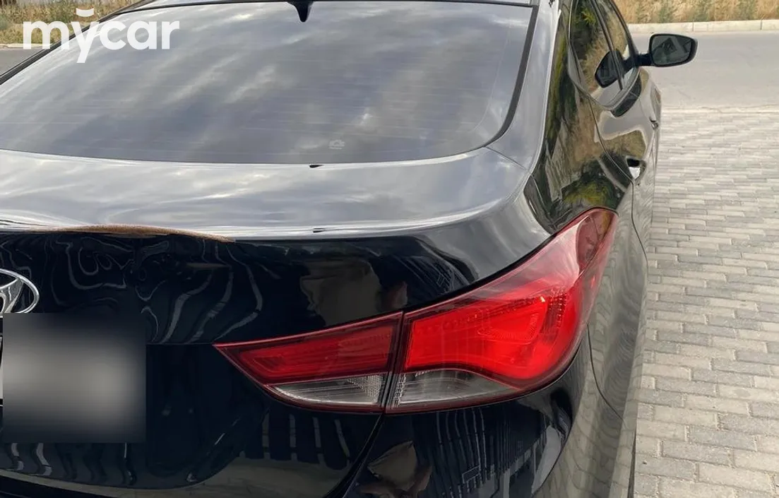 Hyundai Elantra 2014