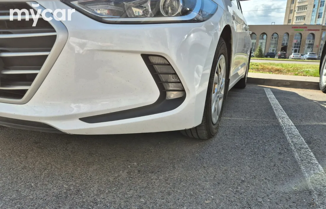 Hyundai Elantra 2018